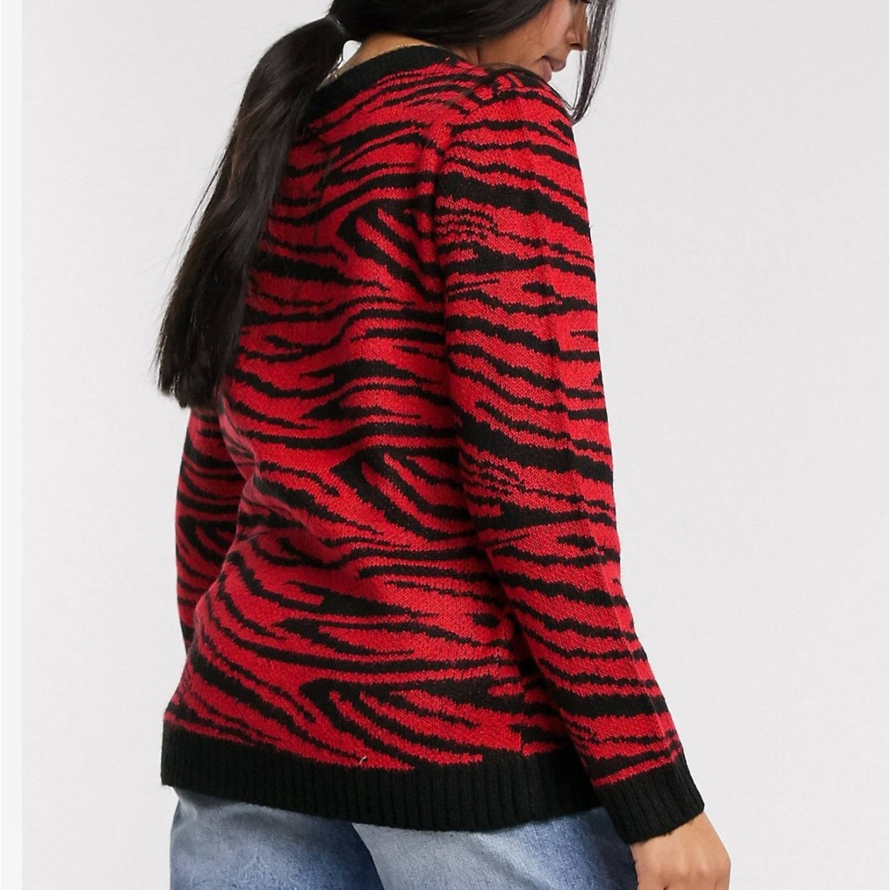 Red Zebra sweater - Picture 2 of 3